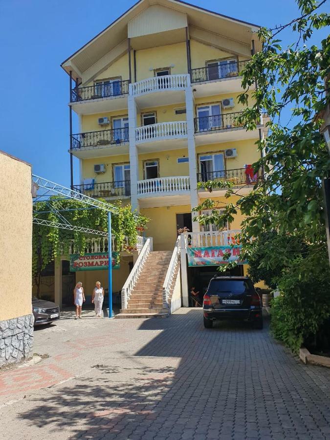 Hôtel Ахра à Gagra Extérieur photo